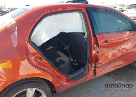 2013 Toyota Corolla S Special Edition z USA, uszkodzony, nr VIN 2T1BU4EE0DC085541